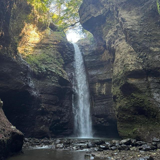 La Golondrinera Waterfall